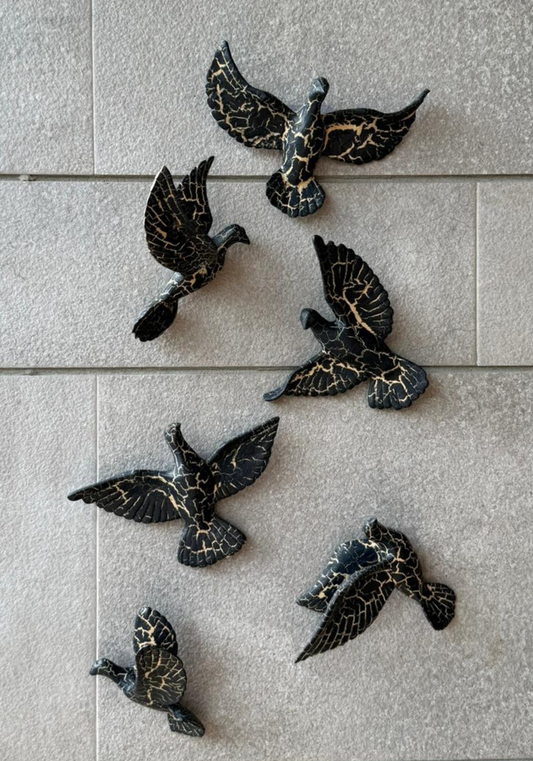 Luxe Black &amp; Gold Flying Bird Wall Art Set – Modern 3D Metallic Bird Sculptures