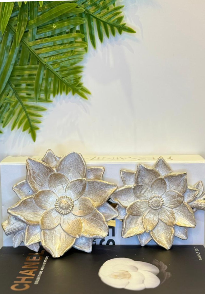 Flower-Shaped Decorative Plates (Set of 2) | Luxury Floral Accent Display Plates