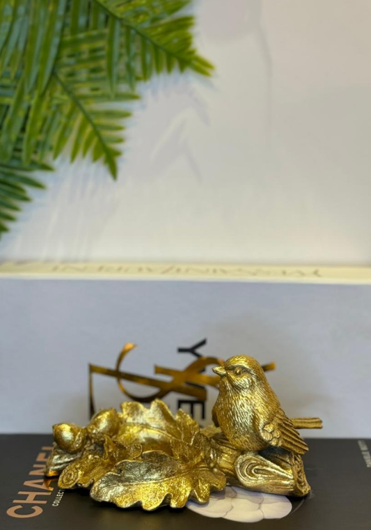 Decorative Bird and Leaf Candle Holder – Elegant Gold Candle Stand | Luxury Home Décor