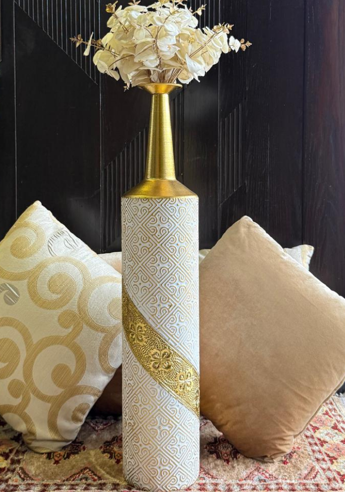 Luxe Gold & White Flower Vase