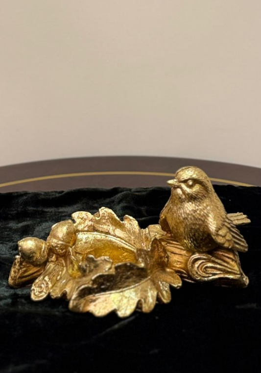 Decorative Bird and Leaf Candle Holder – Elegant Gold Candle Stand
